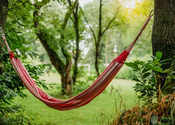 Cozy In Leenderbos With Hot Tub