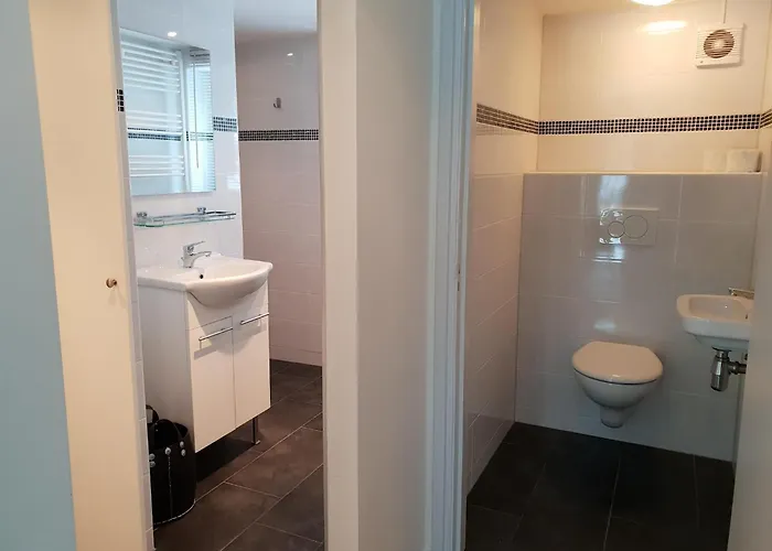 Cozy In Leenderbos With Hot Tub Leende